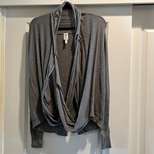 Beautiful Grey Soft Cotton Xcvi Sweater - image 1